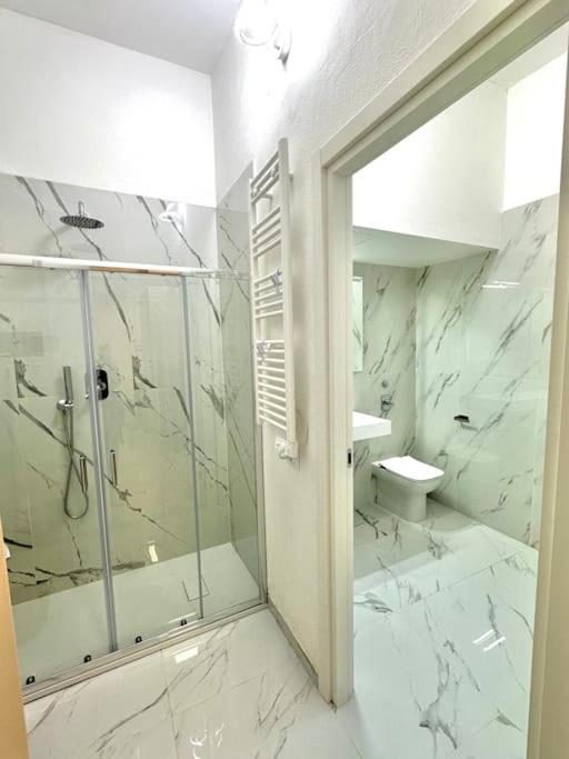 Cernusco Luxury Milanese Apartment チェルヌスコ・スル・ナヴィーリオ エクステリア 写真