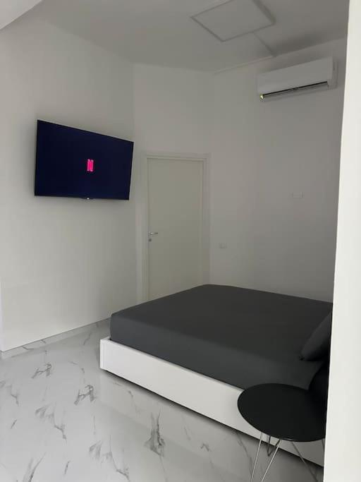 Cernusco Luxury Milanese Apartment チェルヌスコ・スル・ナヴィーリオ エクステリア 写真